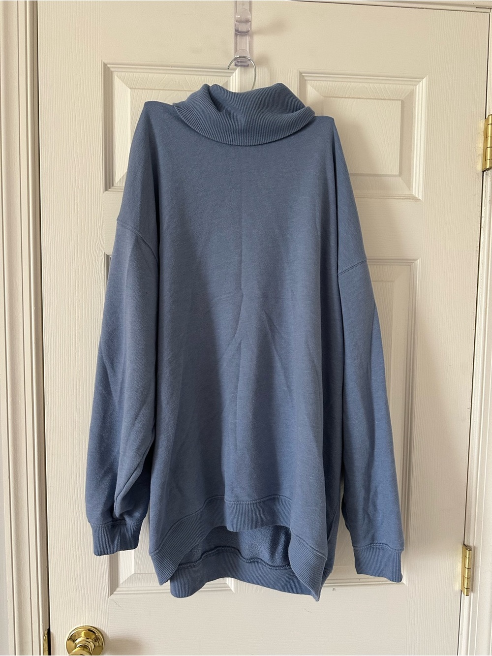 American Eagle Outfitters Light Blue Ribbed Turtleneck